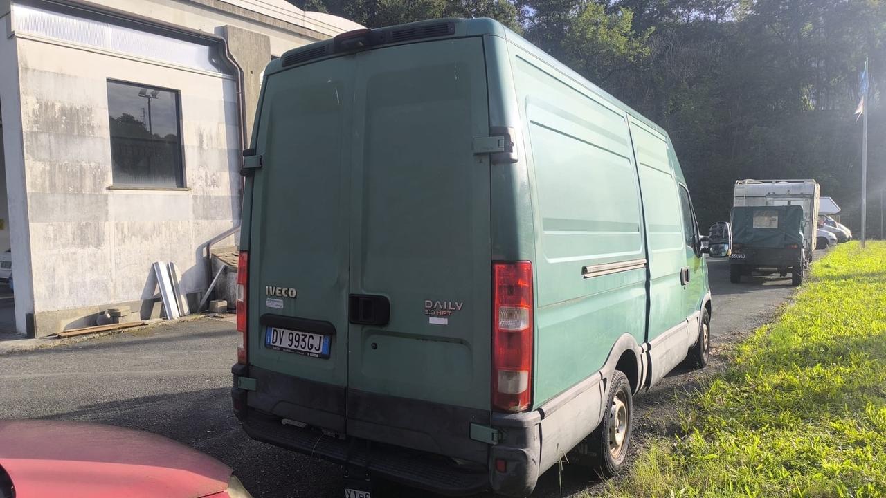 Iveco Ecodaily 35S18P 3.0 Diesel 177cv - 2009
