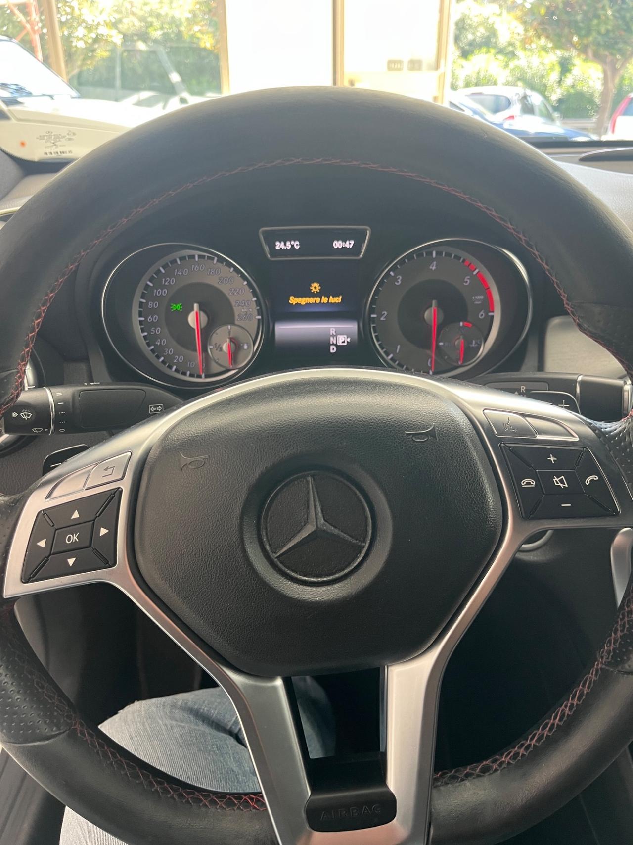 Mercedes-benz CLA 220 CDI 4Matic Automatic Premium