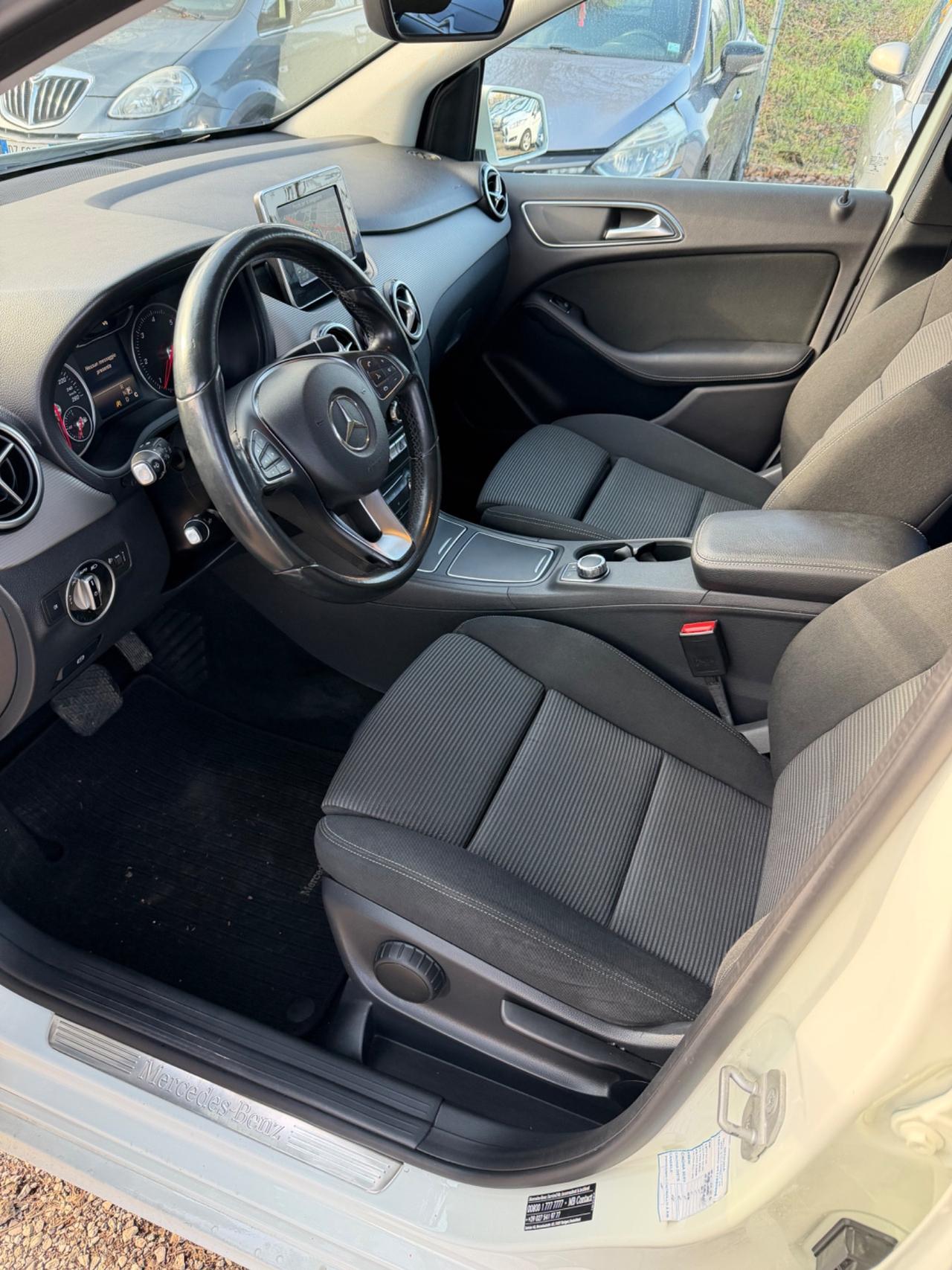 Mercedes-benz B 180 d Automatic Business