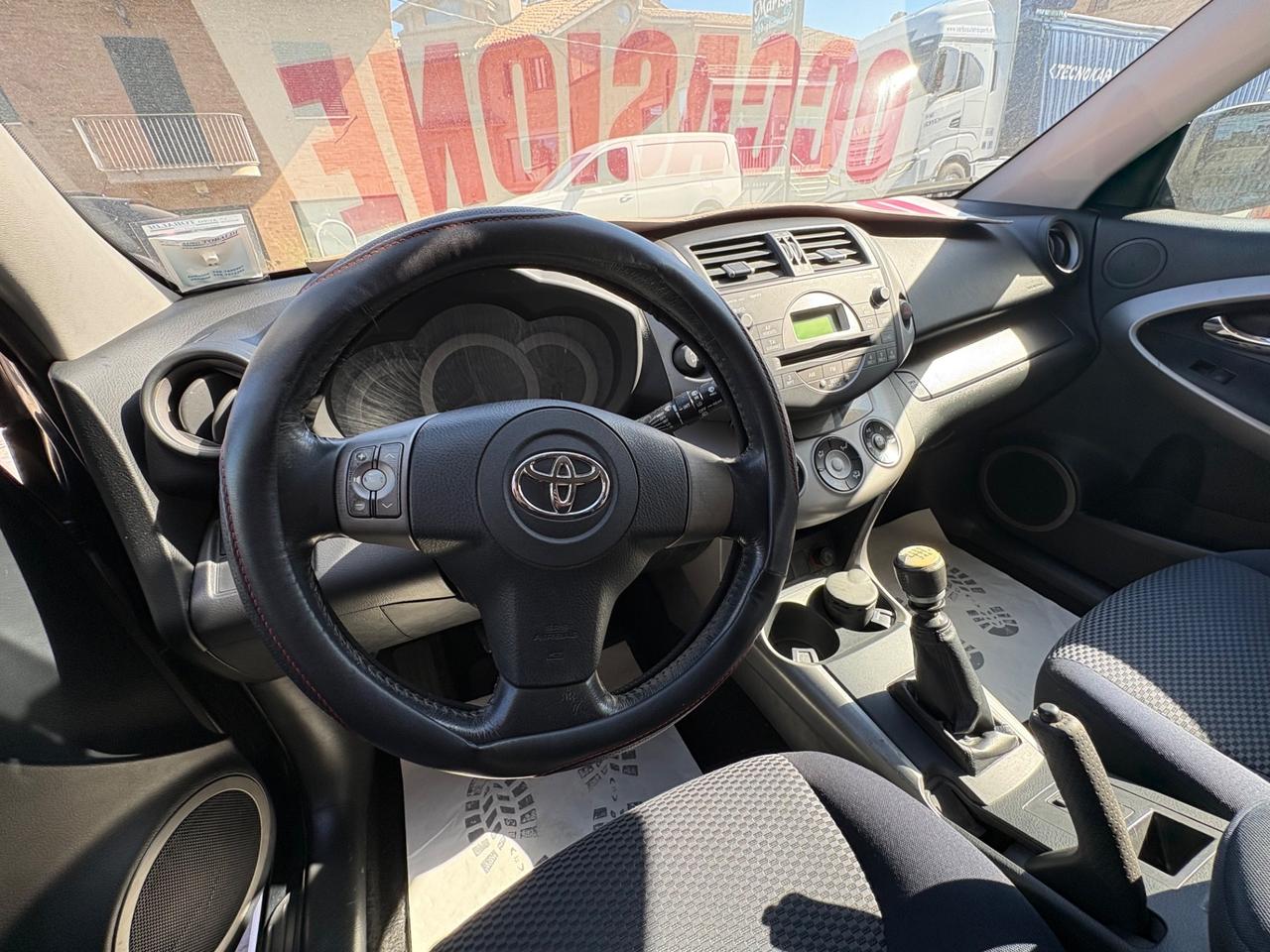 Toyota RAV 4 RAV4 2.2 D-4D 136 CV Luxury