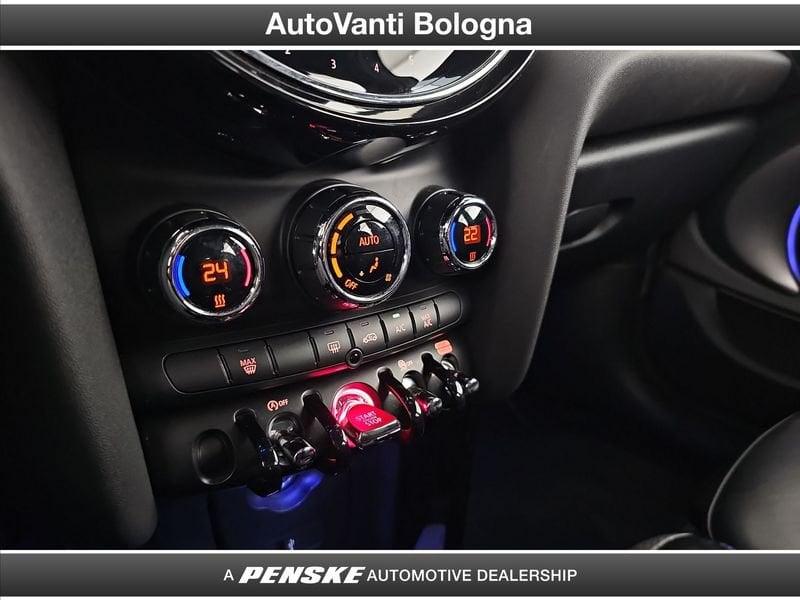 MINI Mini 5 porte Mini 5p 1.5 Cooper Yours auto