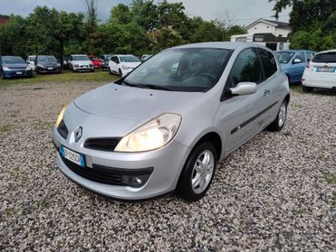 Renault Clio 1.2 16V 3 porte Le Iene