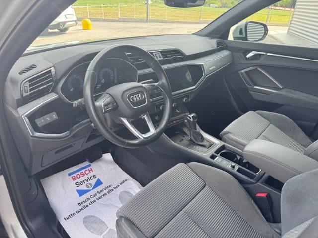 AUDI Q3 SPB 35TDI S-tronic Identity Black S-line SPORTBACK