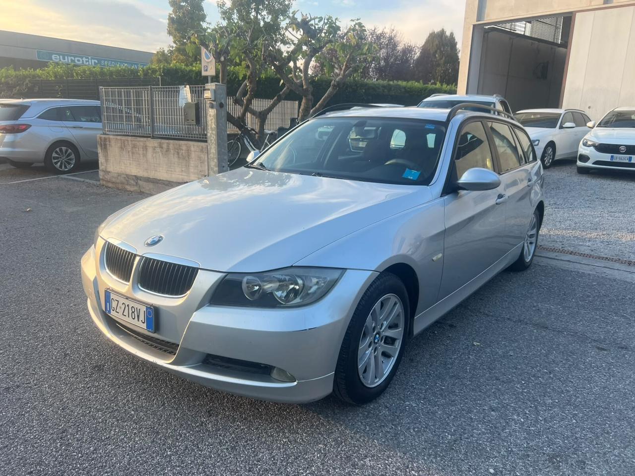 Bmw 320 320d cat Attiva