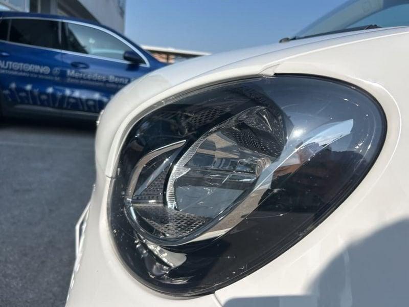 smart fortwo EQ PURE 22KW