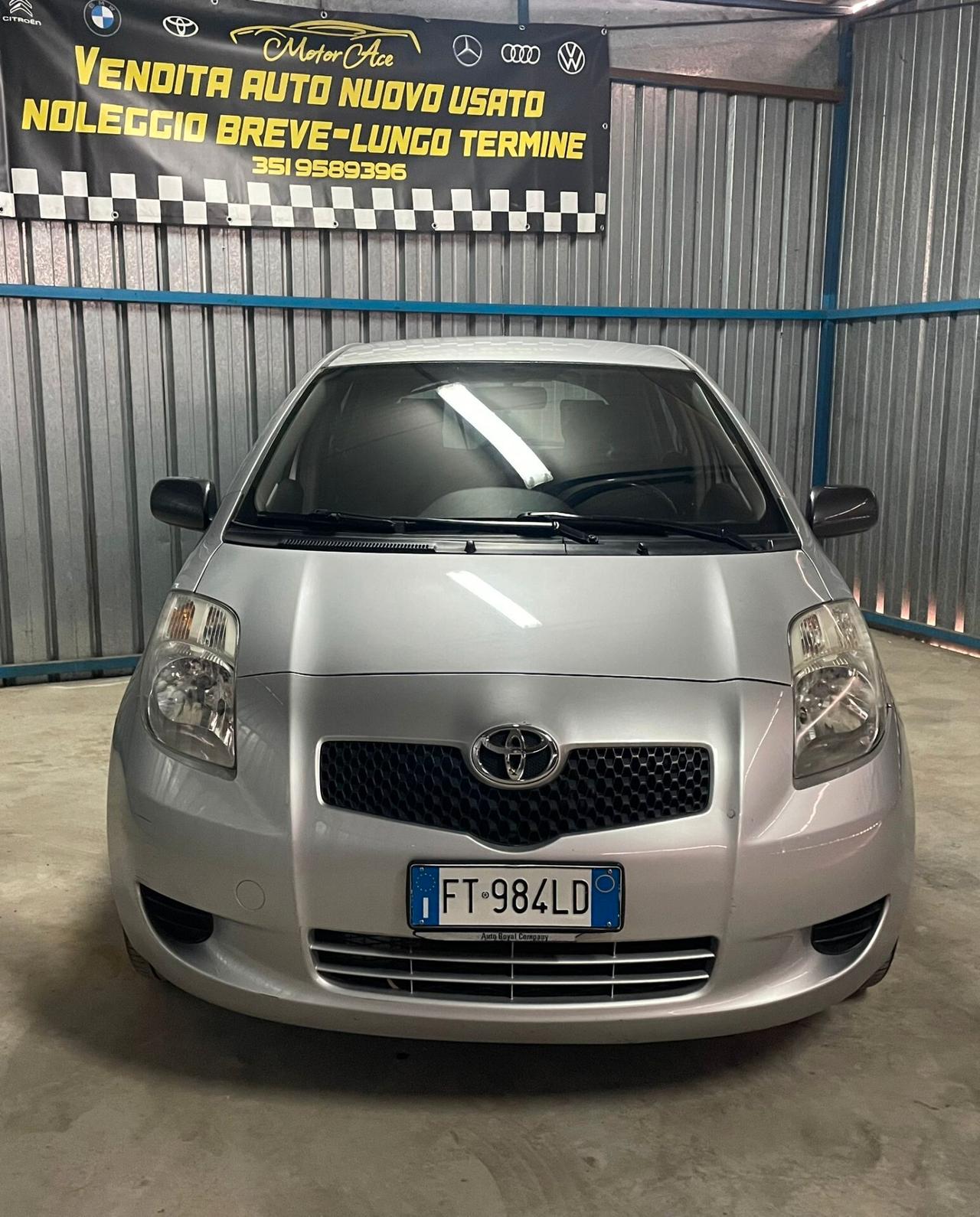 TOYOTA YARIS 1.0 - NEOPATENTATI