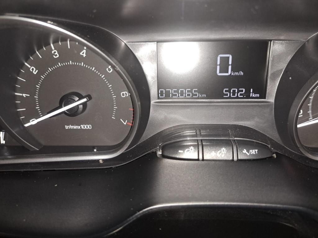 PEUGEOT 208 1° serie - PureTech 82 Stop&Start 5 porte Allure