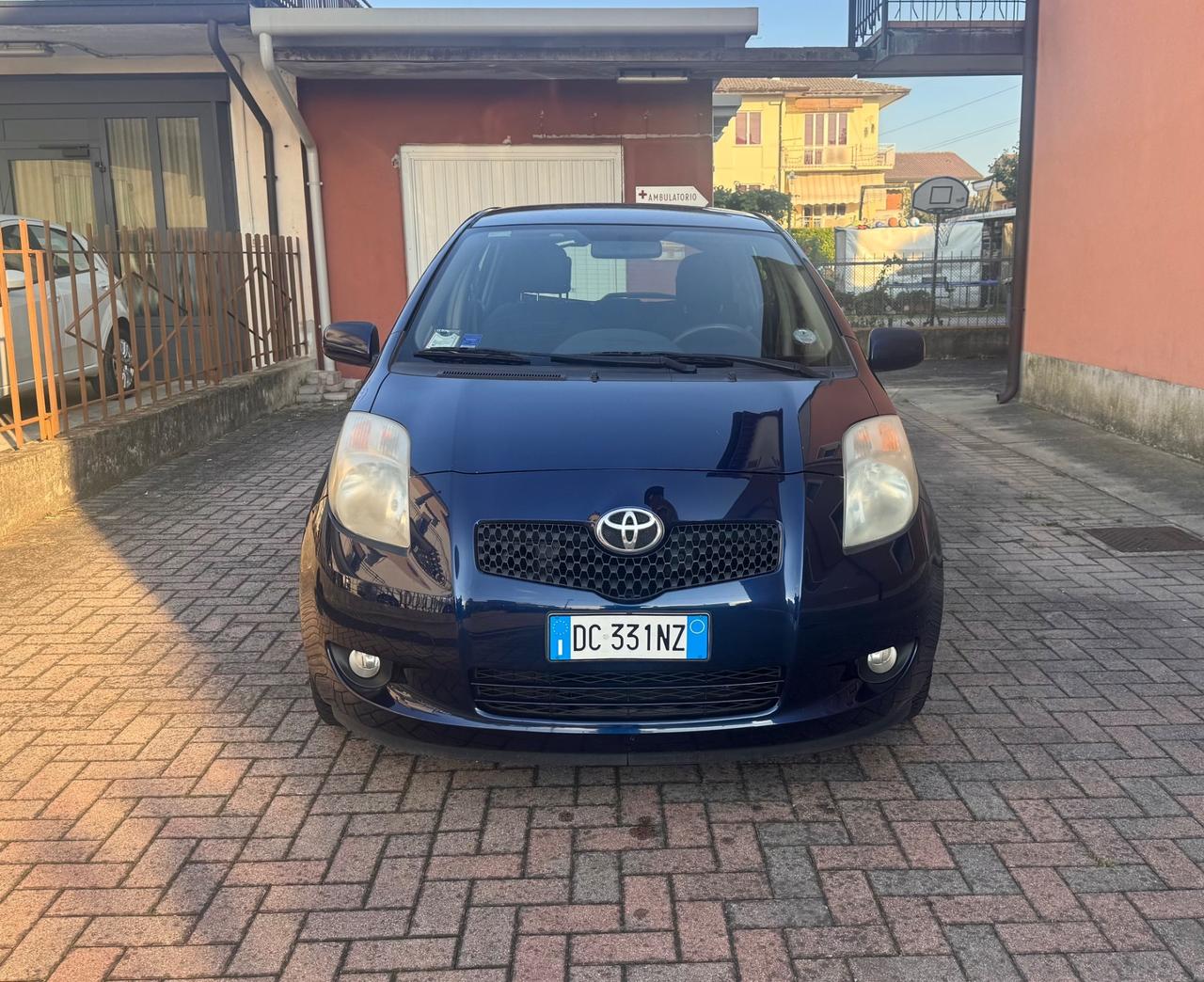 Toyota Yaris 1.0 Benzina Ok Neopatentati