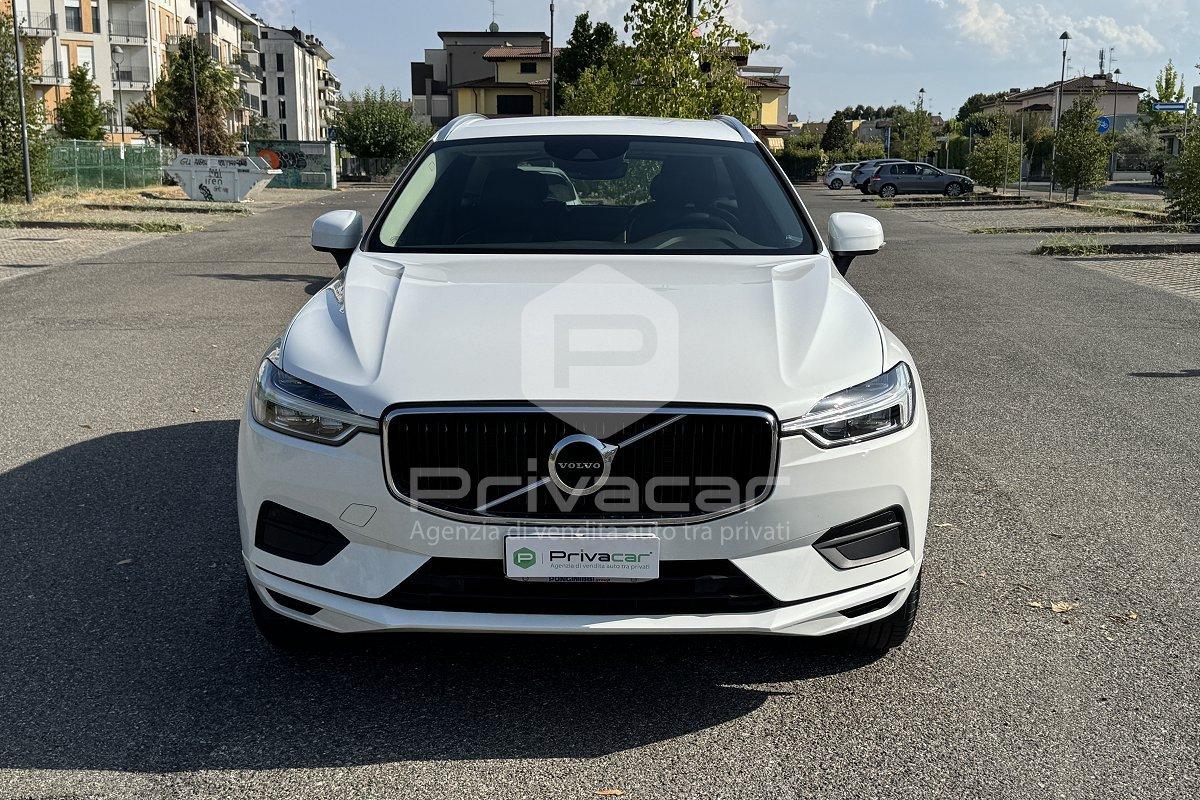 VOLVO XC60 B4 (d) AWD Geartronic Momentum