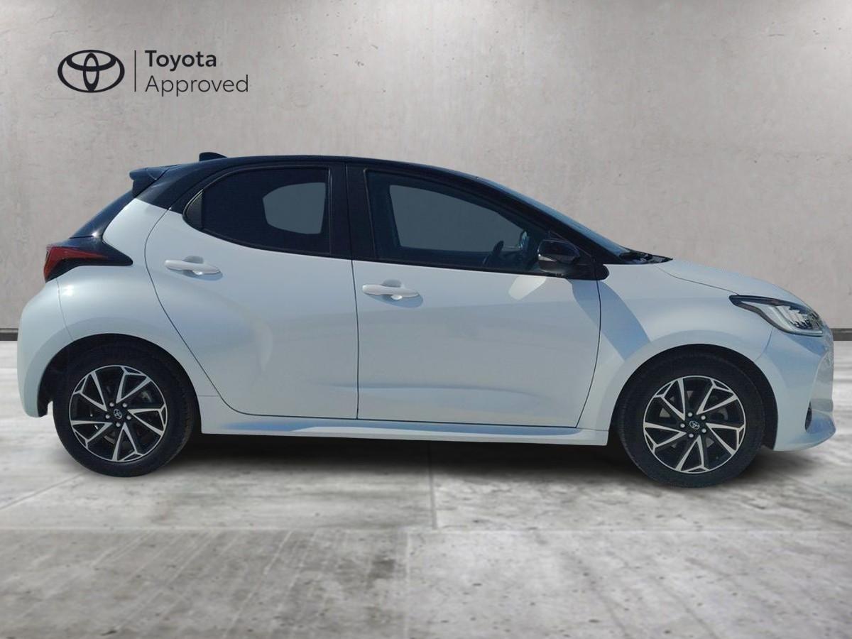 TOYOTA Yaris IV 2020 - Yaris 1.5h Style