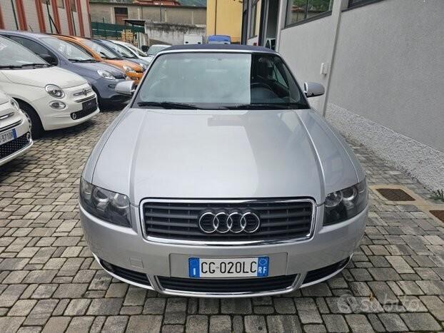 AUDI A4 CABRIO 2.5 V6 tdi 163cv