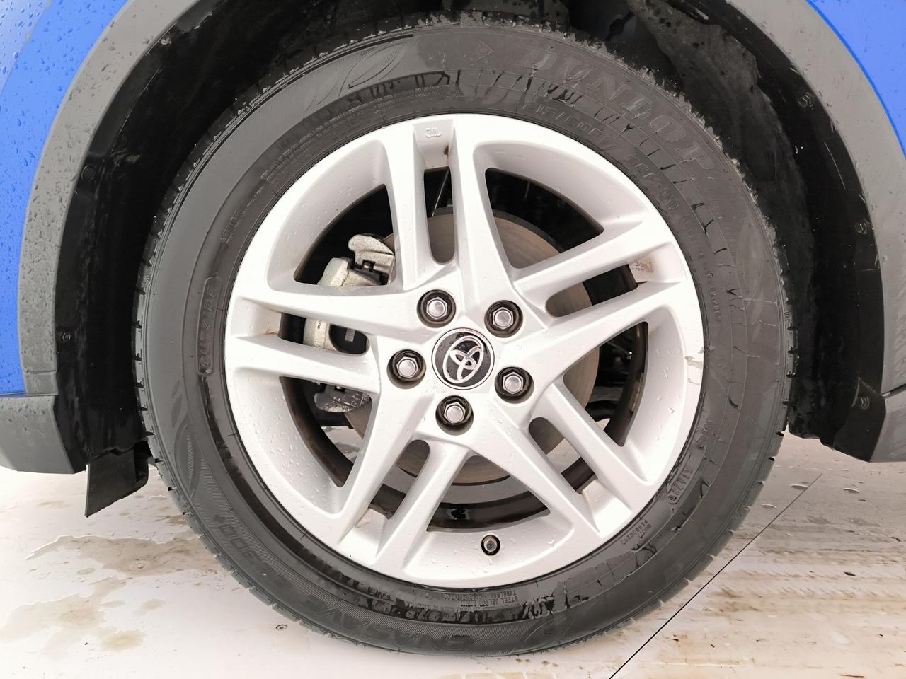 Toyota C-HR 1.8h business e-cvt