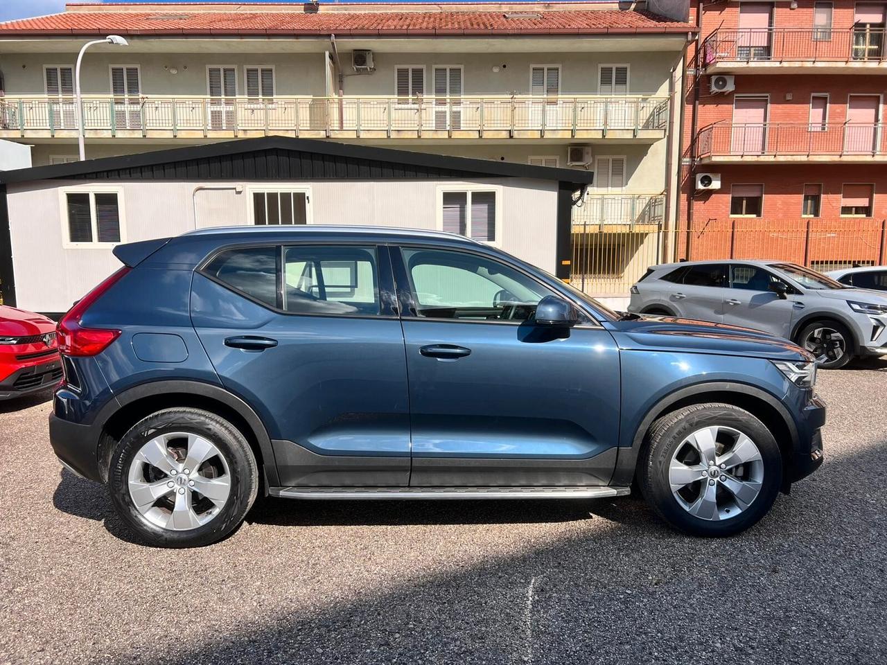 Volvo XC40 1.5 t2 Momentum Pro auto my21