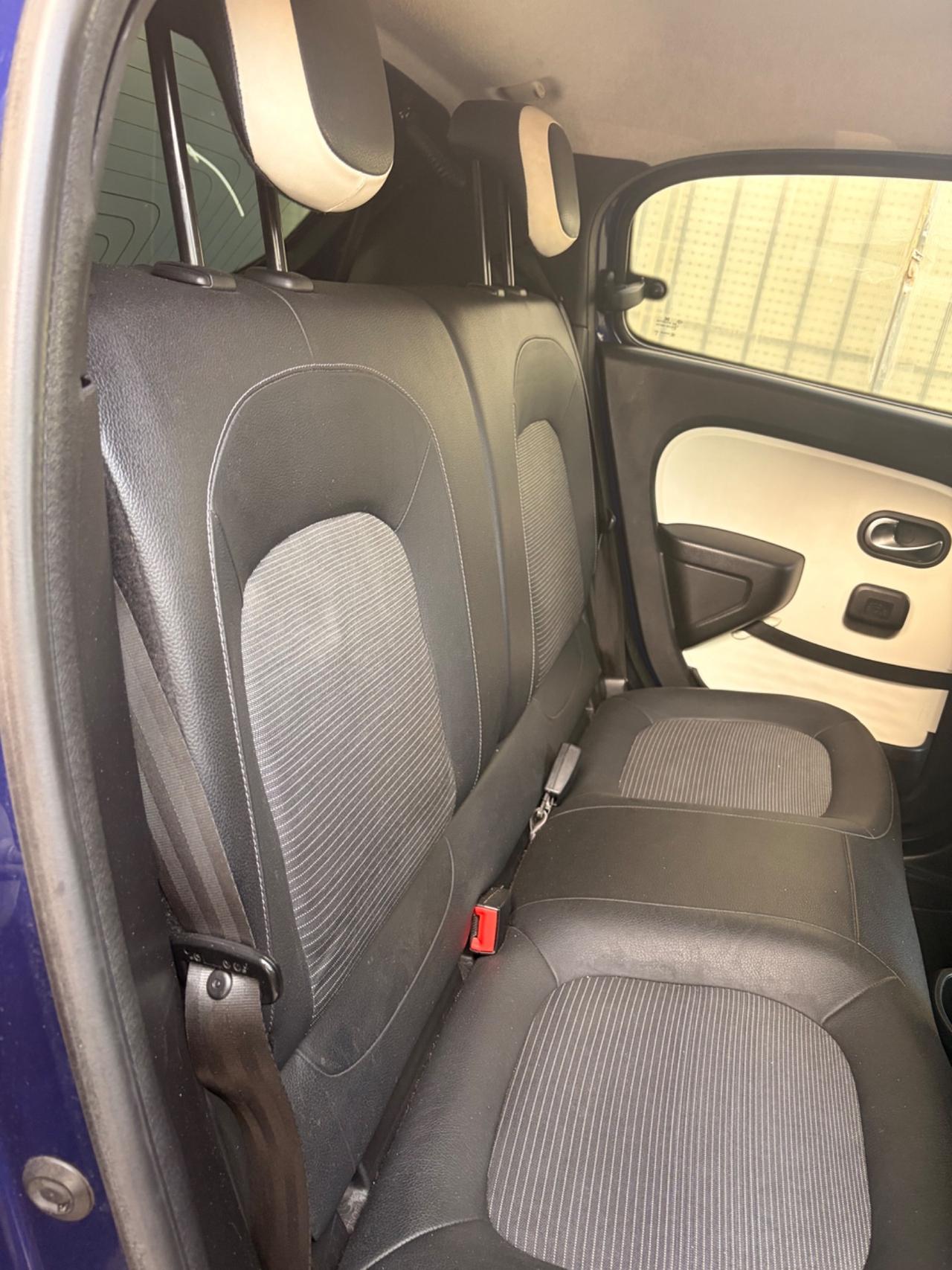 Renault Twingo SCe Lovely