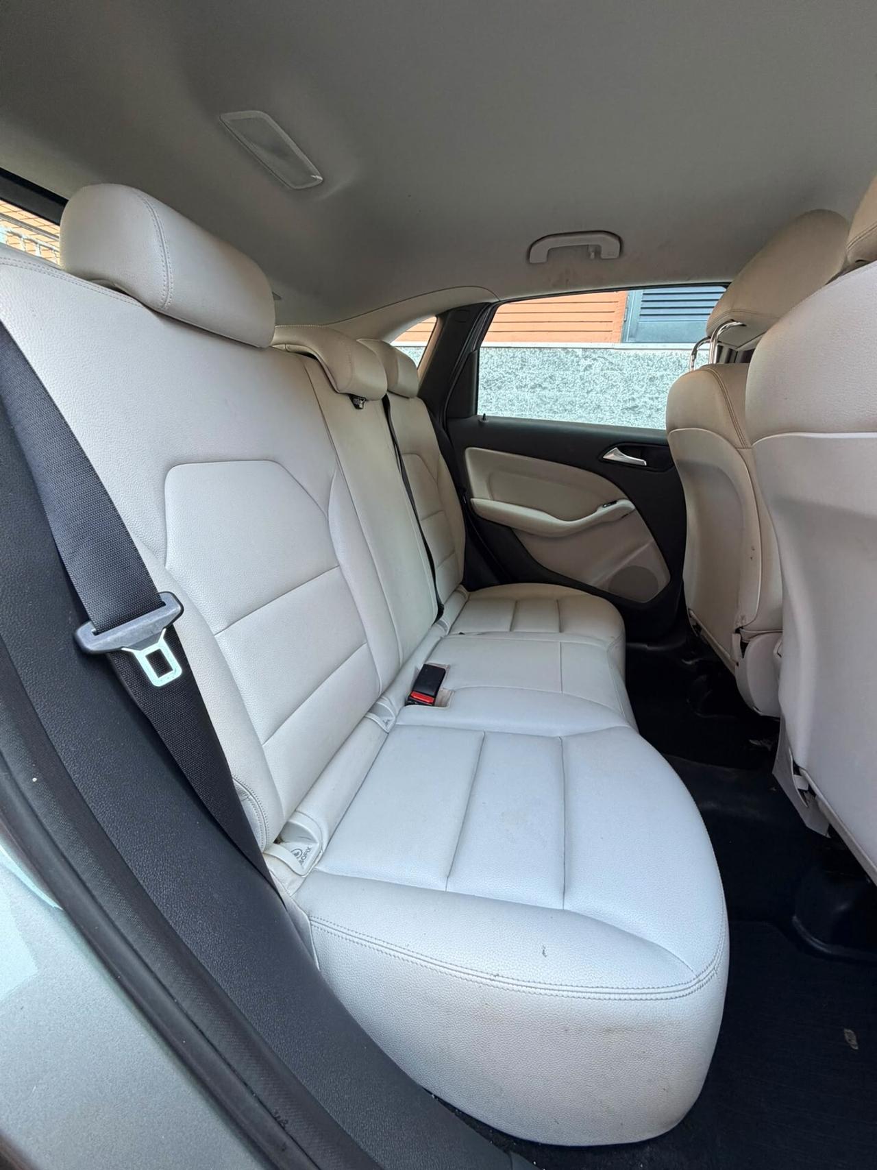 Mercedes-benz A 160 CDI Premium