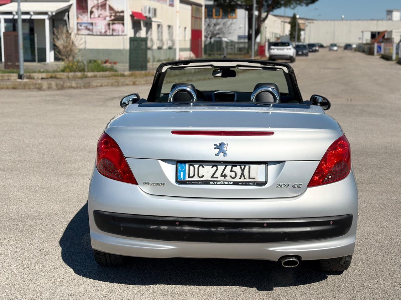 Peugeot 207 1.6 THP 150CV CC Féline cabrio