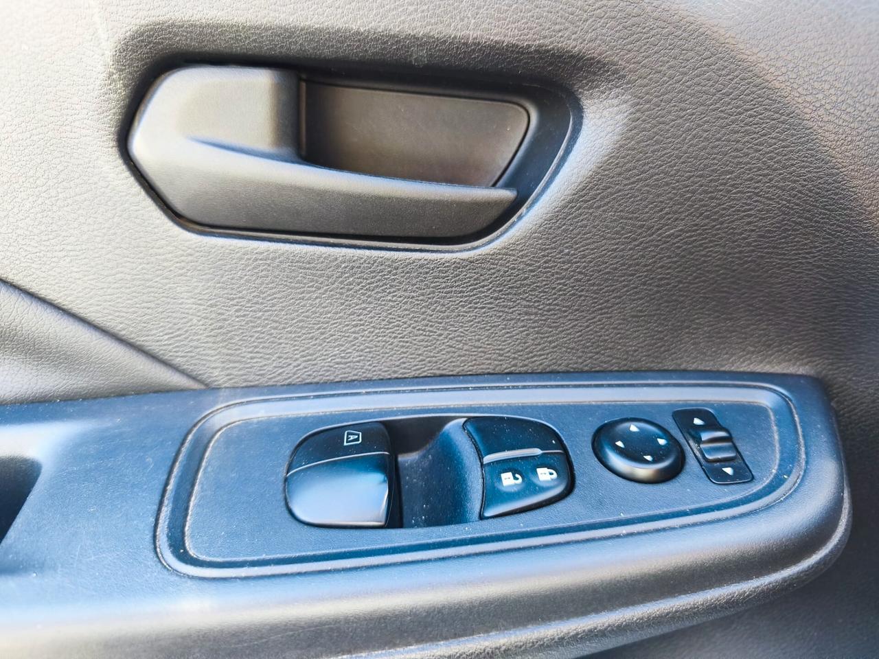 Nissan Micra IG-T 100 5 porte Visia