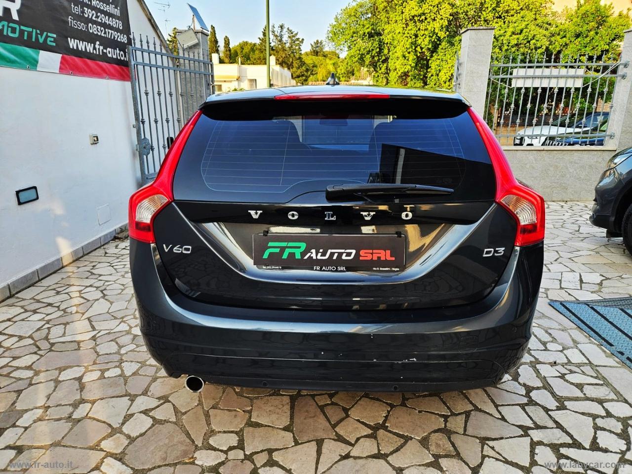 VOLVO V60 D3 Geartronic Summum