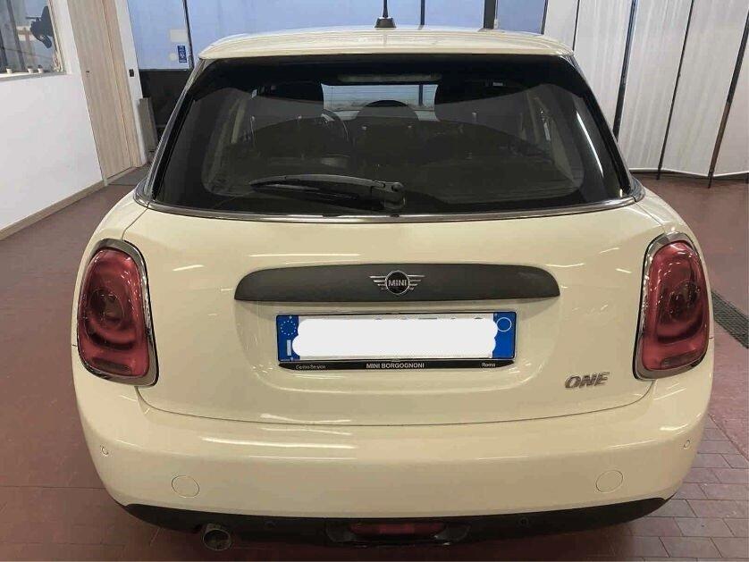 Mini 1.5 One 5 porte ok neopatentati