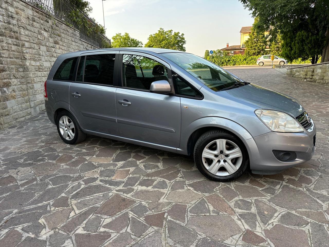 Opel Zafira 1.6 16V VVT IMPIANTO GPL GAS. NEOPATENTATI