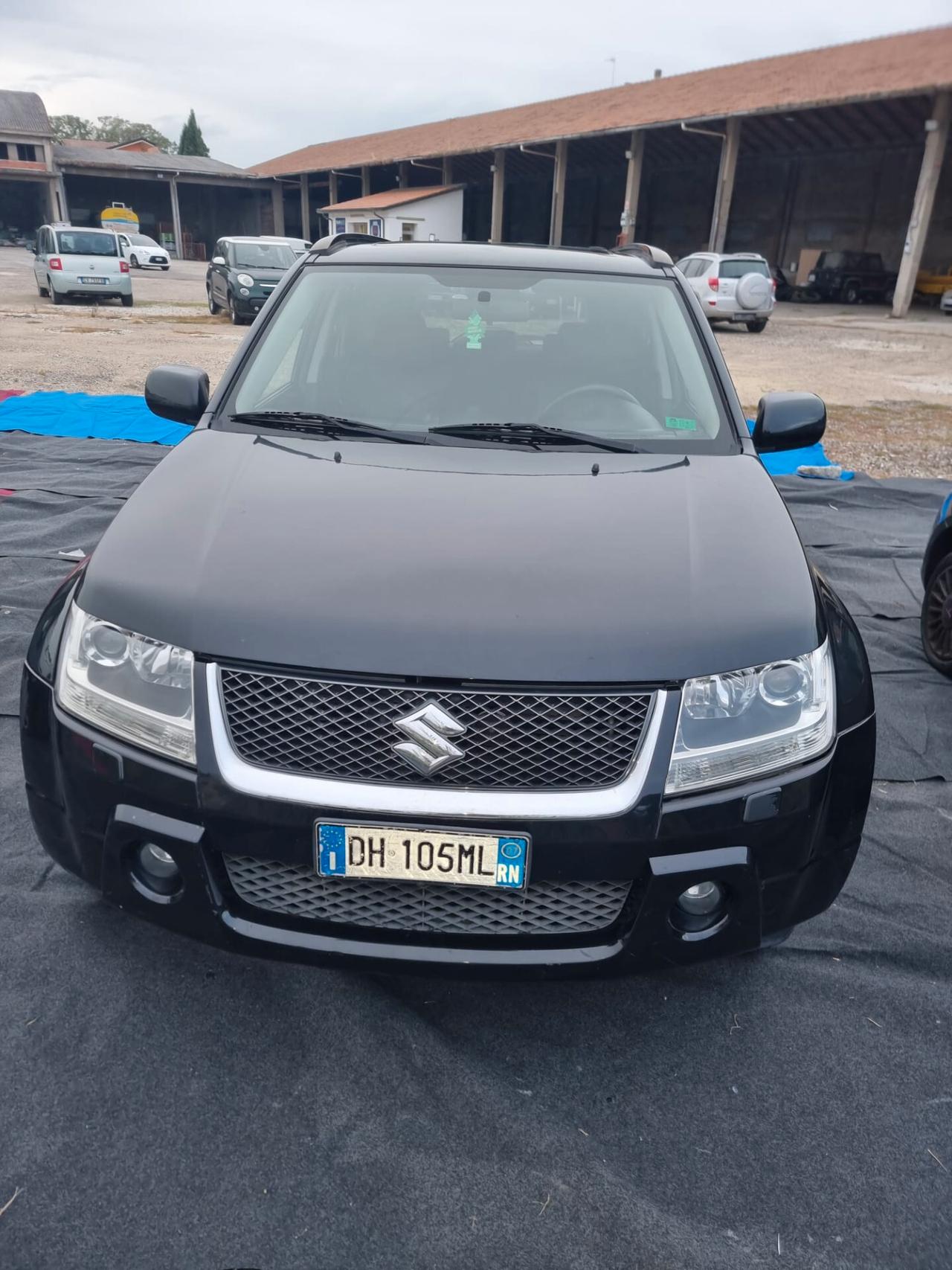 Suzuki Grand Vitara 1.9 DDiS 5 porte
