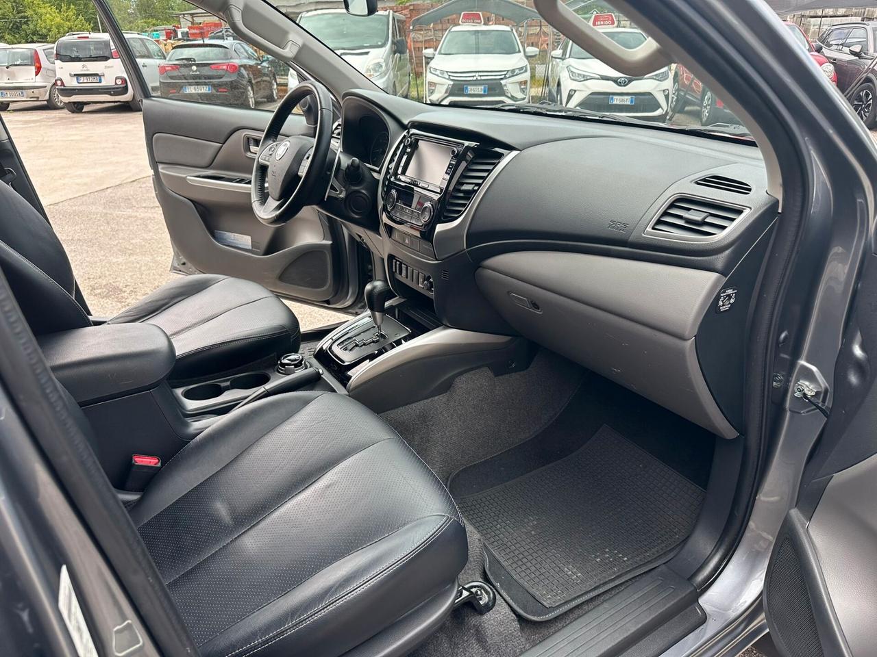 Fiat Fullback 2.4 180CV Doppia Cabina aut. / Mitsubishi L200 2.4 180cv