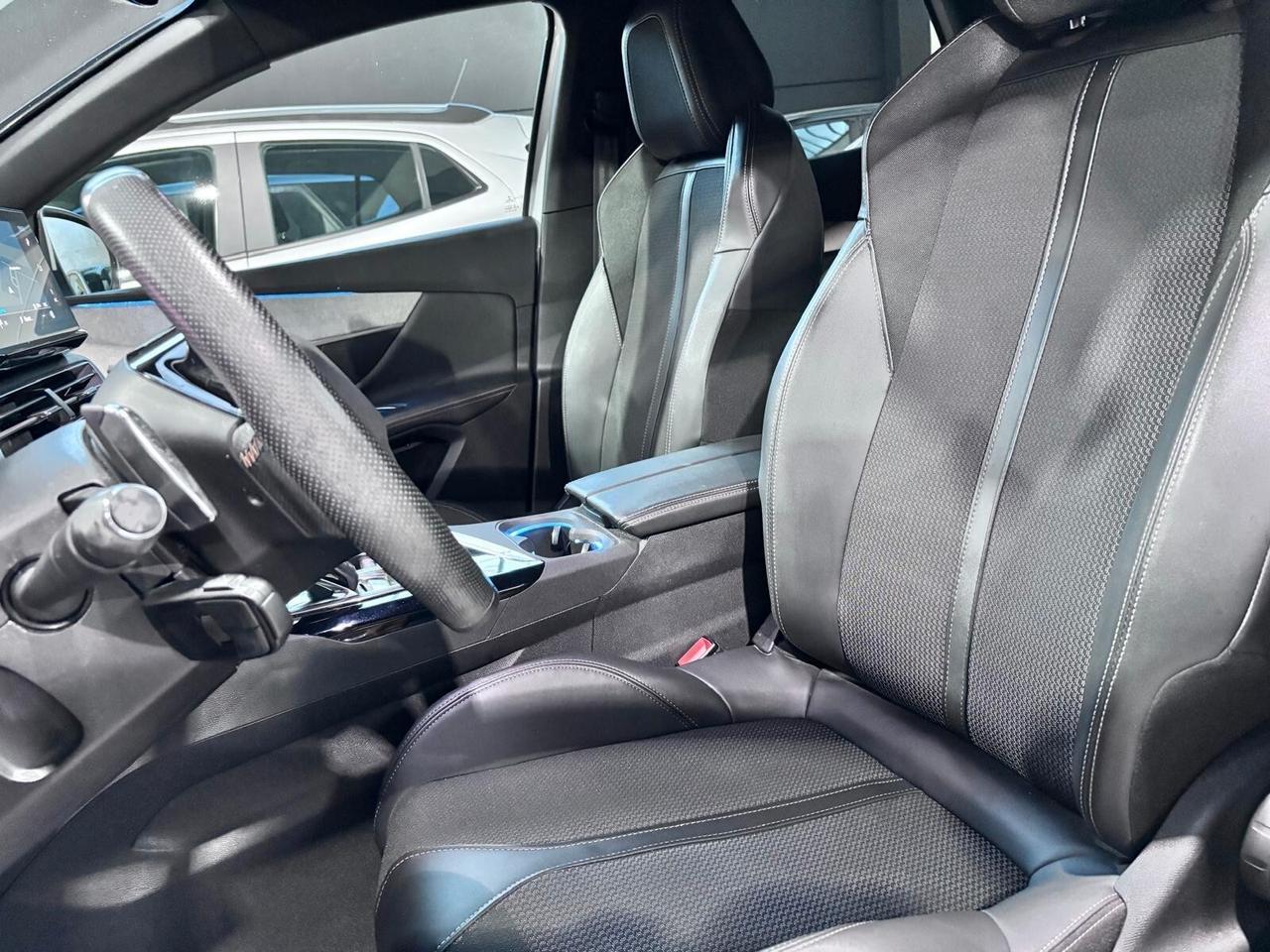 Peugeot 3008 GT Full-Led Km 69.000 Neopatentati