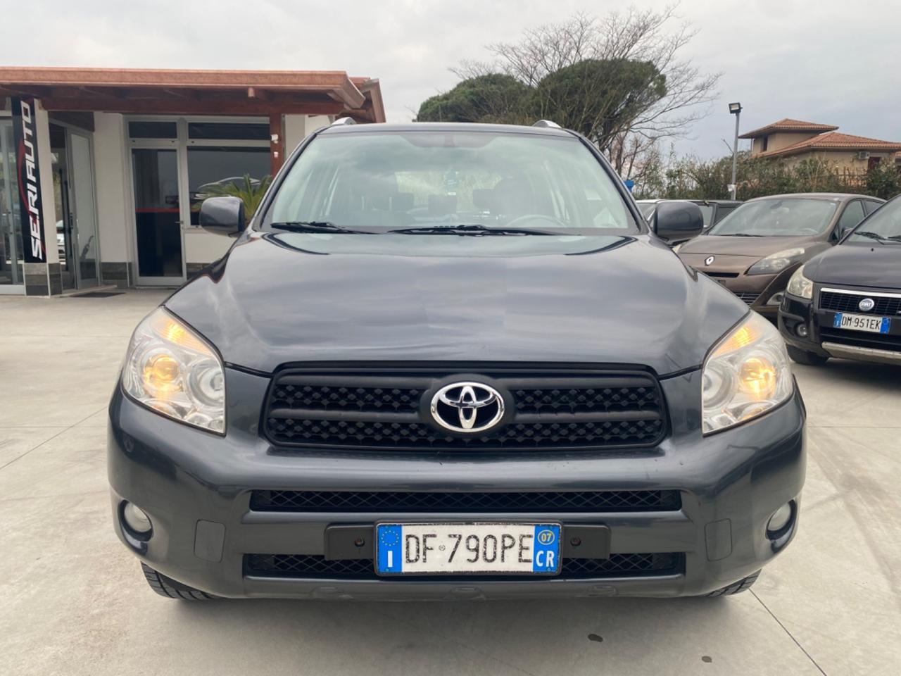 Toyota RAV 4 RAV4 2.2 D-4D 136 CV Luxury