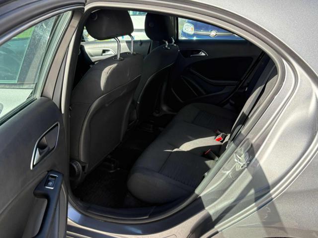 MERCEDES-BENZ A 180 CDI Automatic Executive
