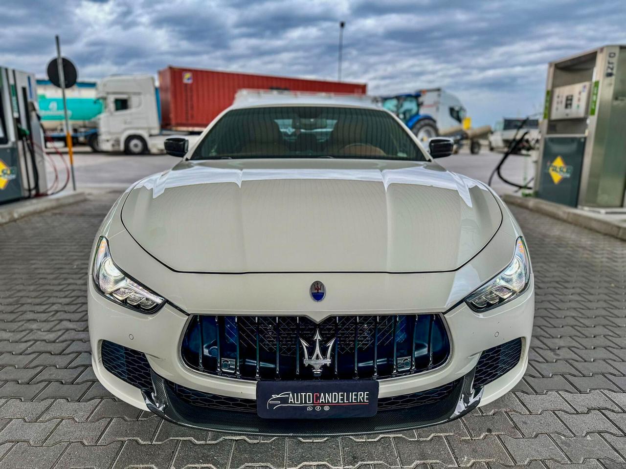 Maserati Ghibli V6 Diesel 275 CV BELLA