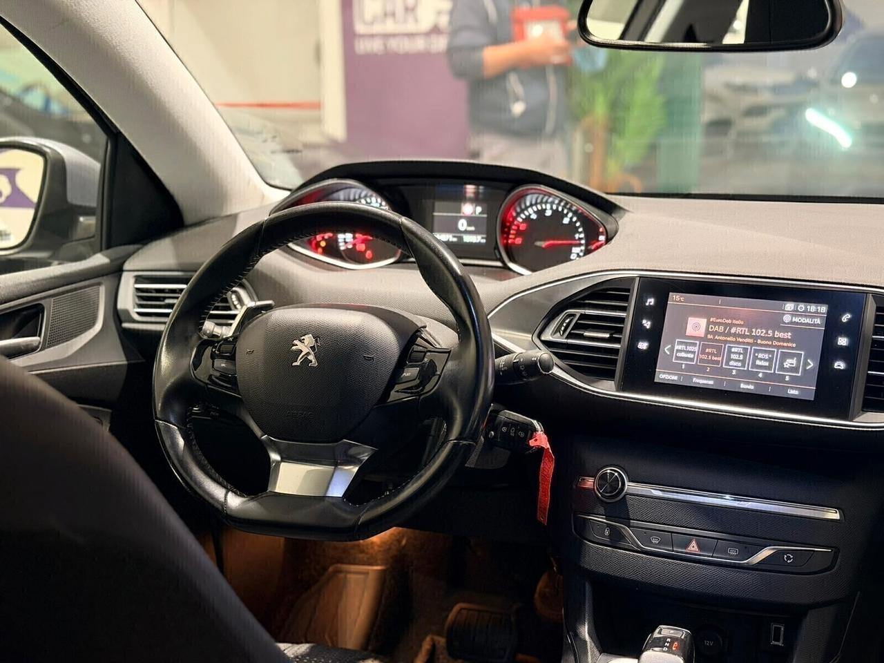 Peugeot 308 BlueHDi 130 S&S Allure
