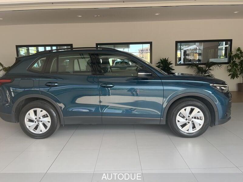 Volkswagen Tiguan III 2024 2.0 tdi Life 150cv dsg