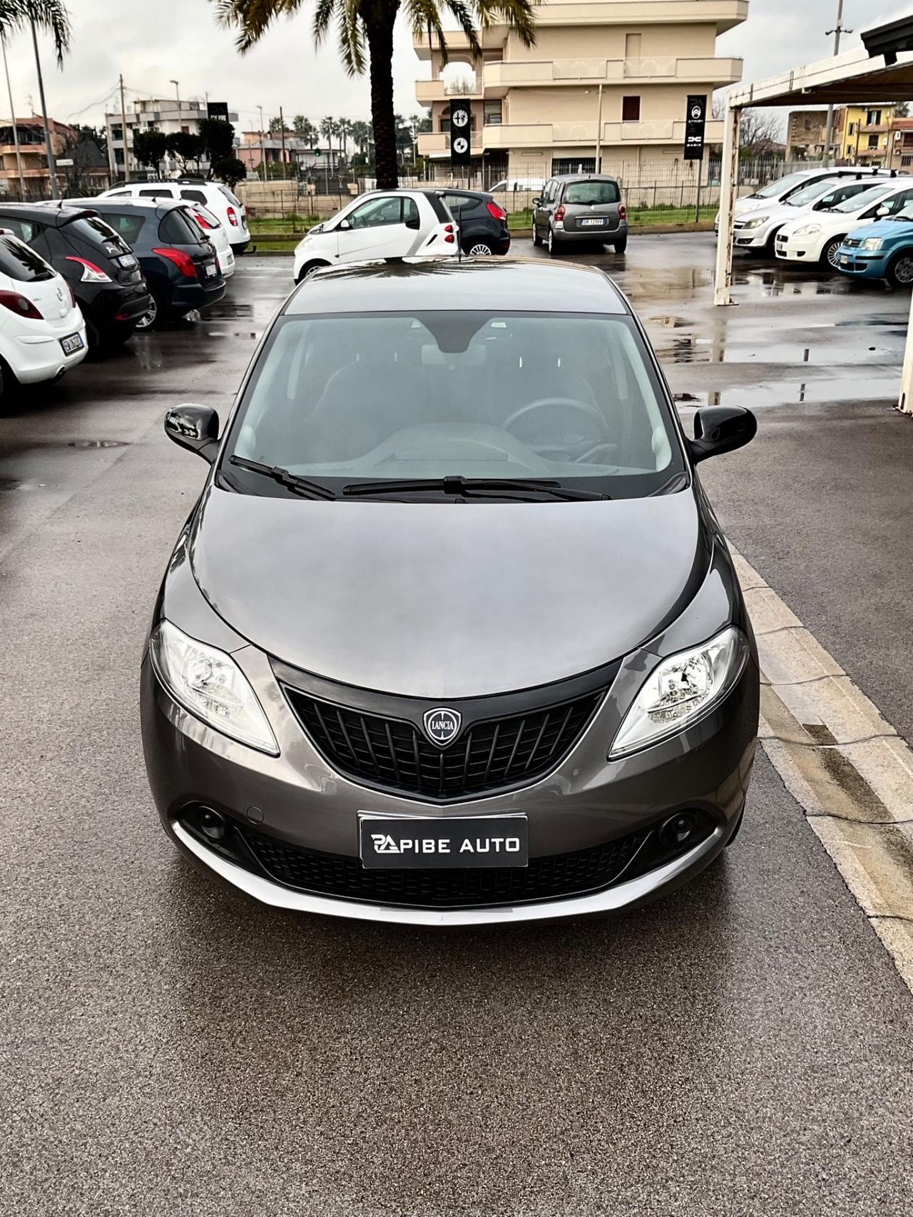 Lancia Ypsilon 1.0 FireFly 5 porte S&S Hybrid Gold