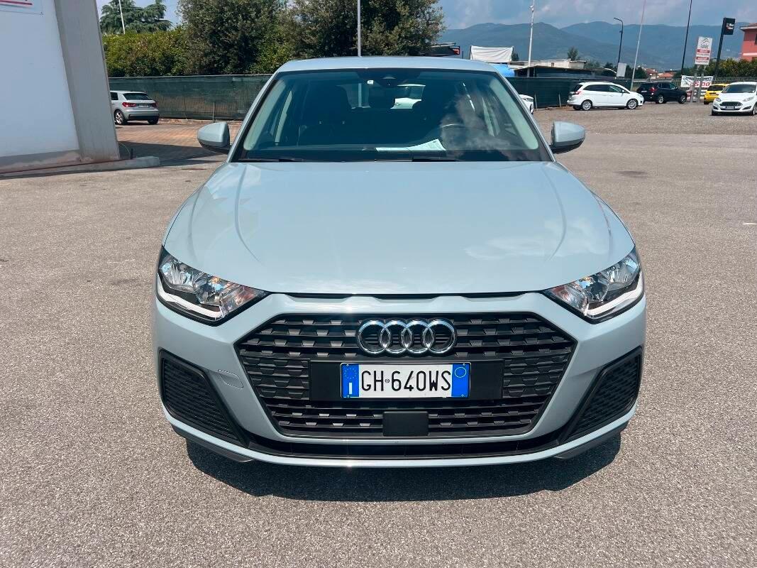 Audi A1 25 1.0 tfsi Admired my20