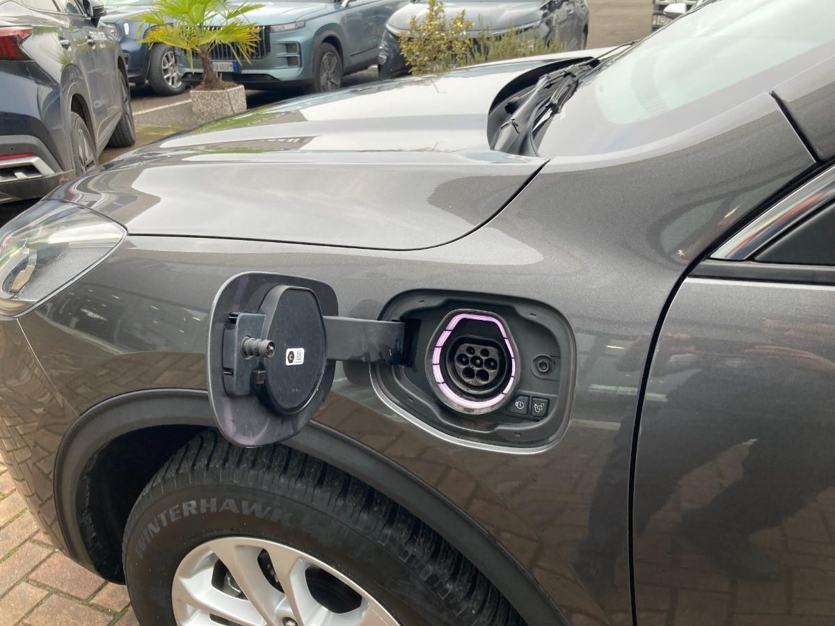 FORD Kuga 2.5 phev Titanium Business 2wd 225cv e-shifter