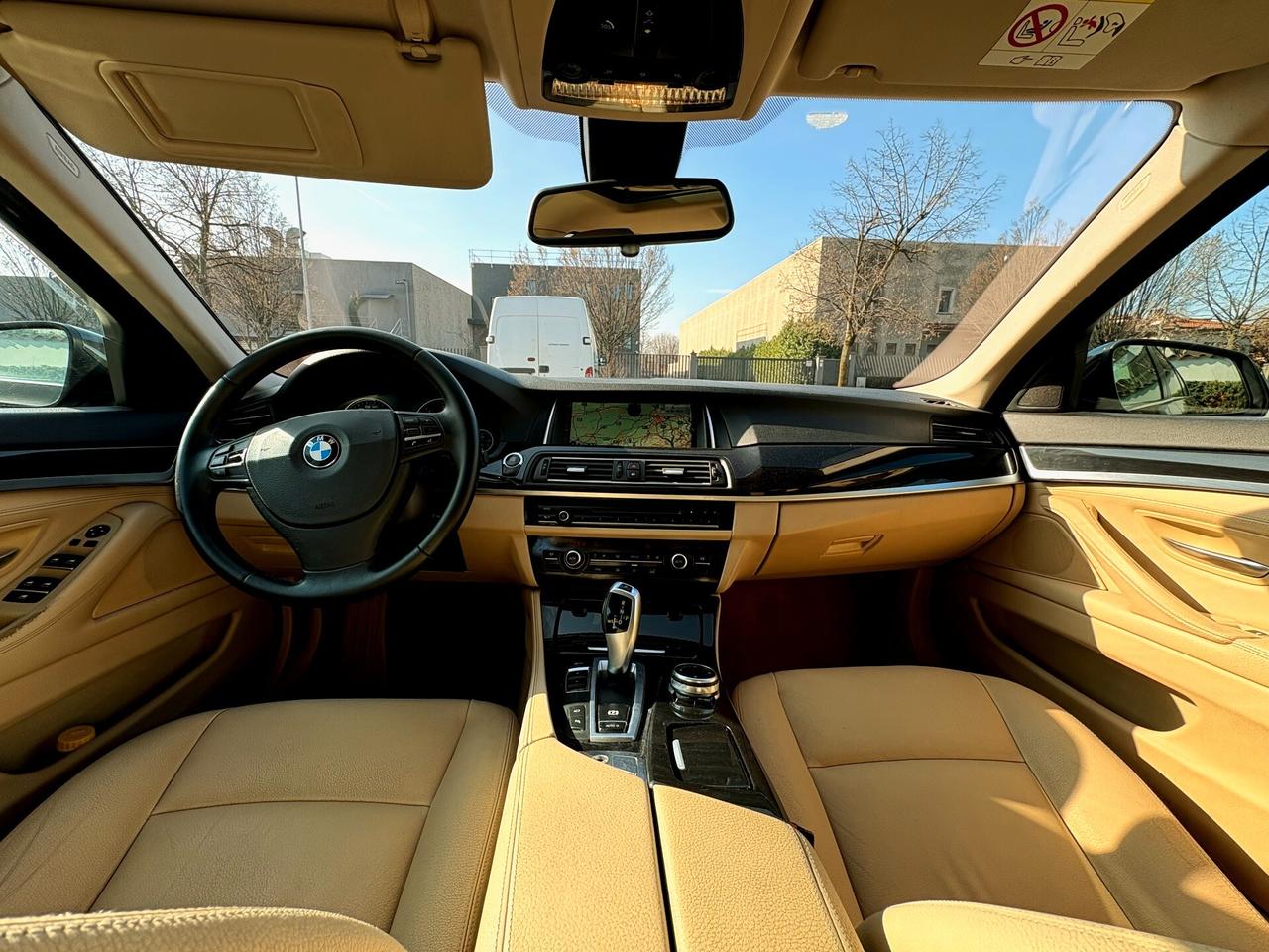 BMW 520d aut BERLINA-EURO 6-Pelle,Nav,Tetto-2016