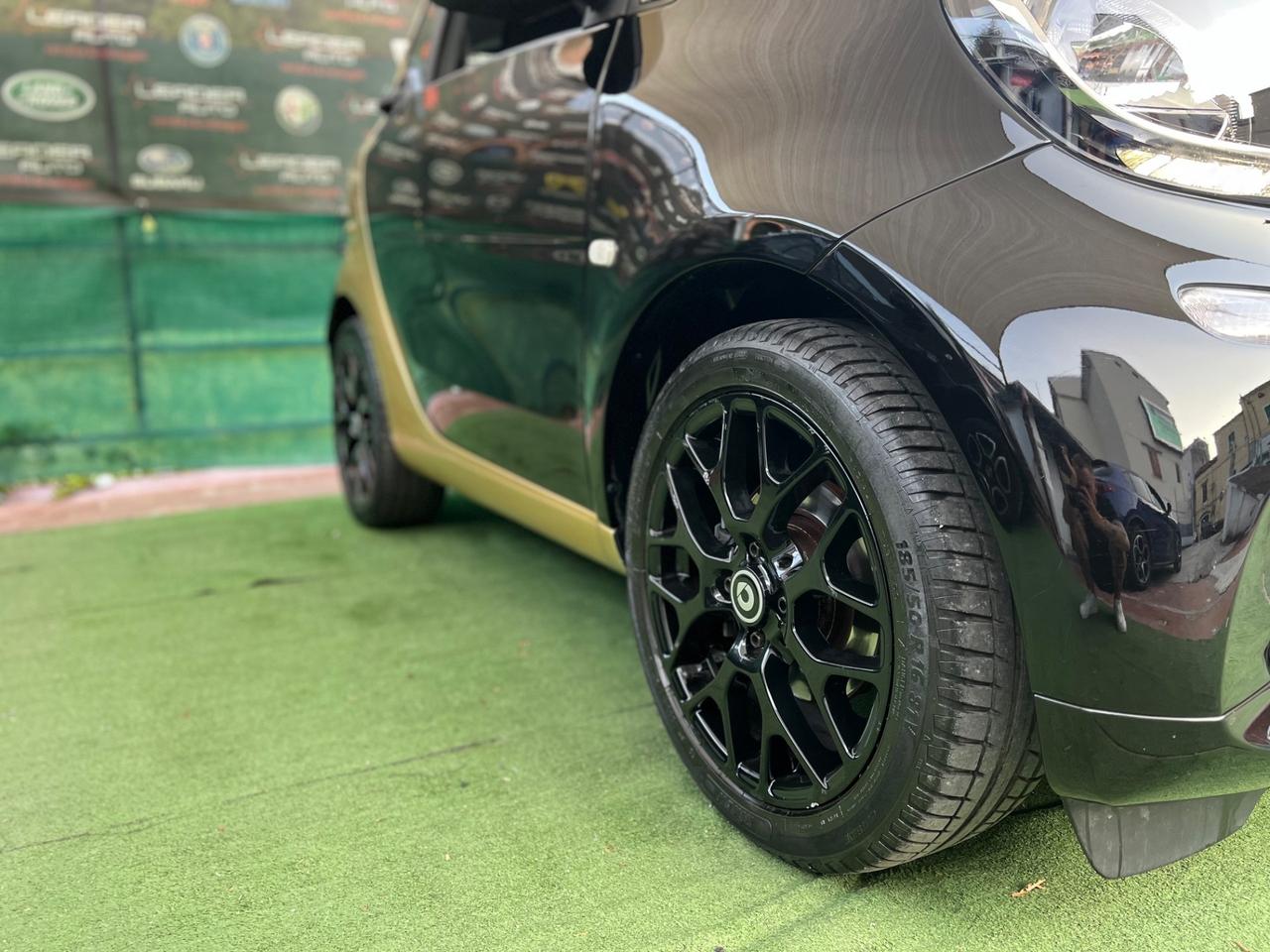 Smart ForTwo 1.0 71 cv - Cambio Automatico - Block Shaft