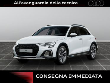 Audi A3 allstreet 1.5 tfsi e 204cv identity contrast s tronic