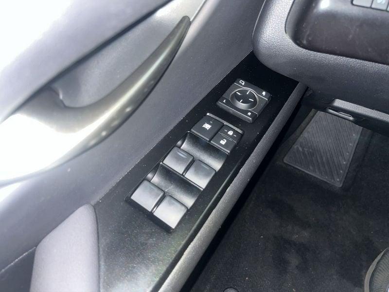 Lexus UX UX 300h 2.0 Urban 2wd cvt