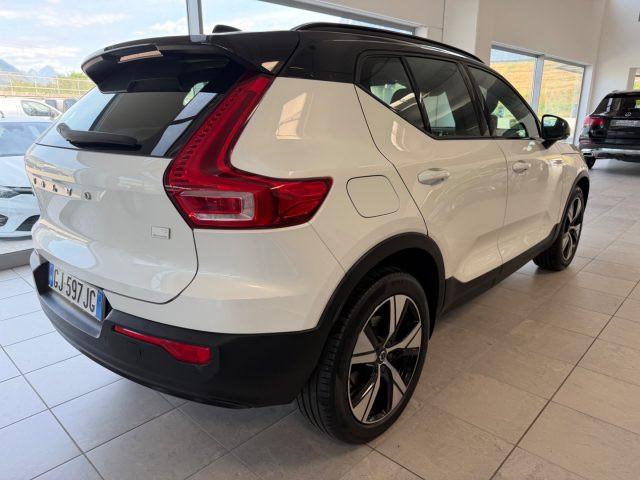 VOLVO XC40 T5 Recharge Plug-in Hybrid R-design