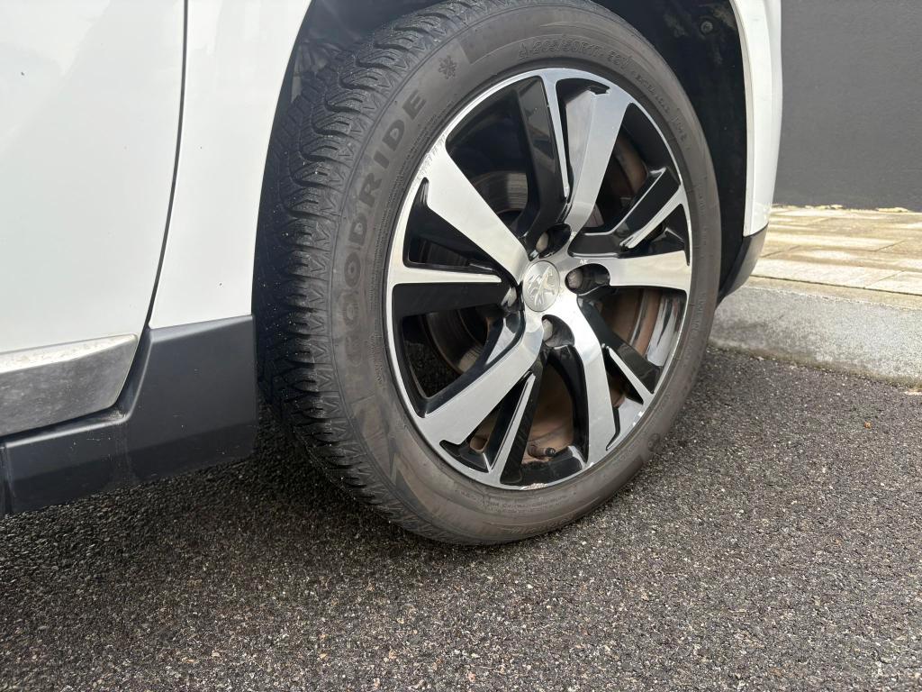 Peugeot 2008 1.6 bluehdi 100 CV Allure EURO 6