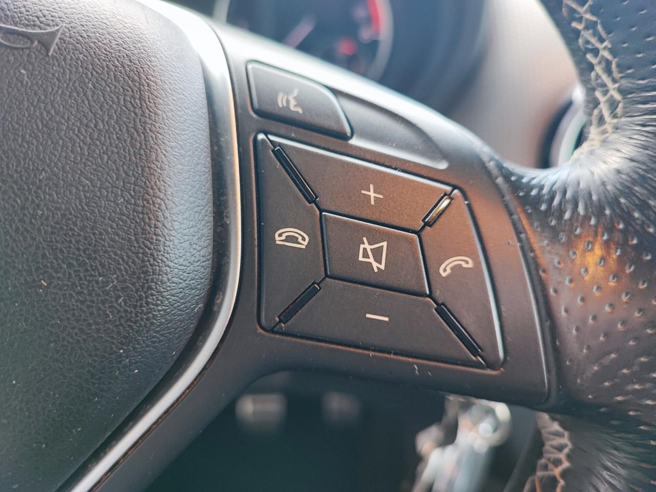 Mercedes-benz B 180 CDI BlueEFFICIENCY Premium