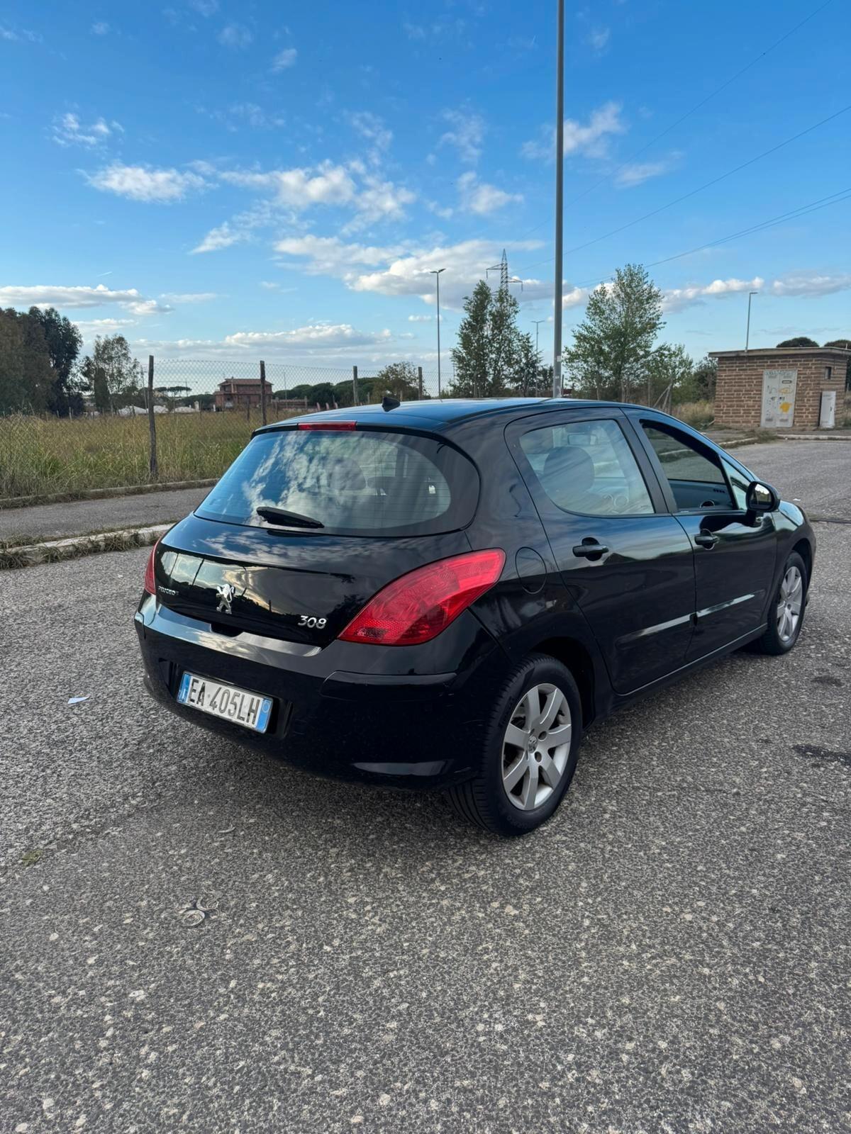 Peugeot 308 1.6 HDi 110CV 5p. Féline (6 Marce)