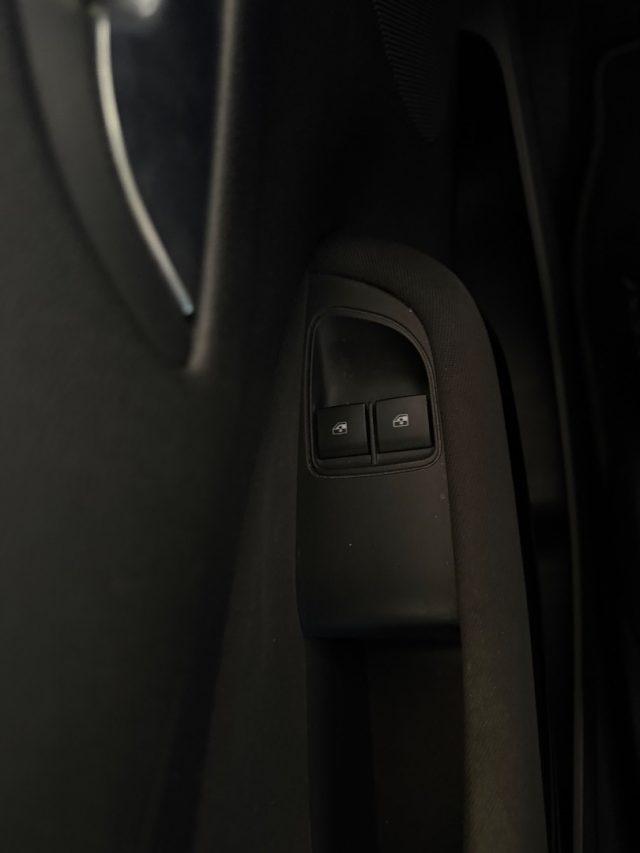 OPEL Adam Rocks 1.2 70 CV Air