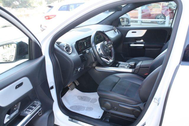 MERCEDES-BENZ GLA 200 Automatic Premium