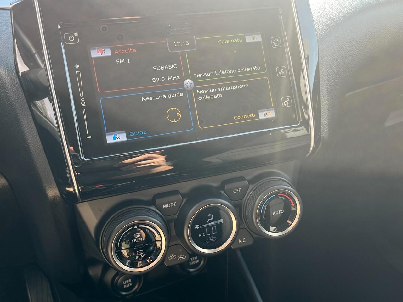 Suzuki Swift 1.2 Hybrid Top