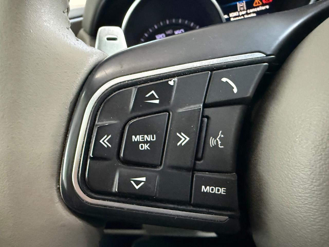 Jaguar XE 2.0 D 180 CV AWD aut. Prestige Business Edition