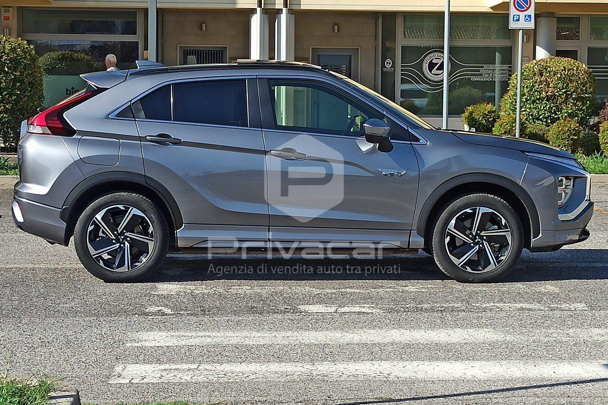 MITSUBISHI Eclipse Cross 2.4 MIVEC 4WD PHEV Diamond SDA