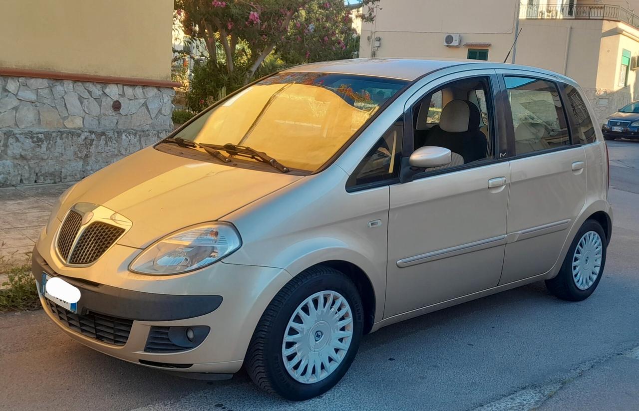 Lancia MUSA 1.3 Multijet 16V Oro