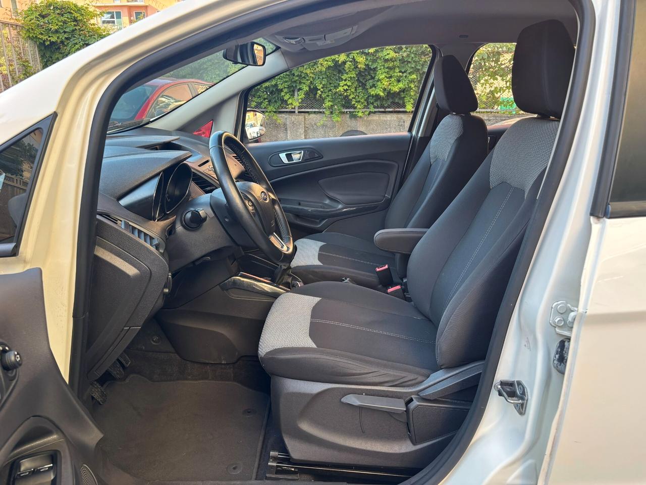 Ford EcoSport 1.0 EcoBoost 125 CV Titanium DISTRIBUZIONE NUOVA PREZZO REALE